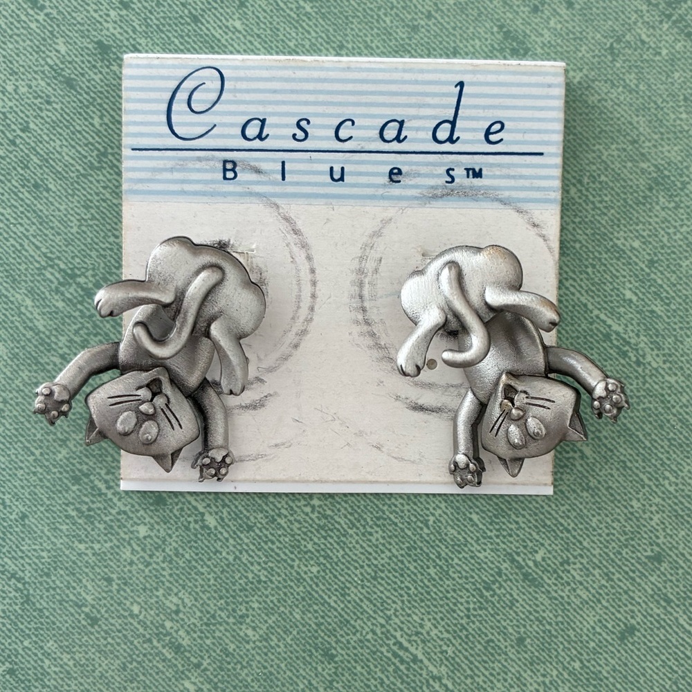 Vintage Cat Earrings
